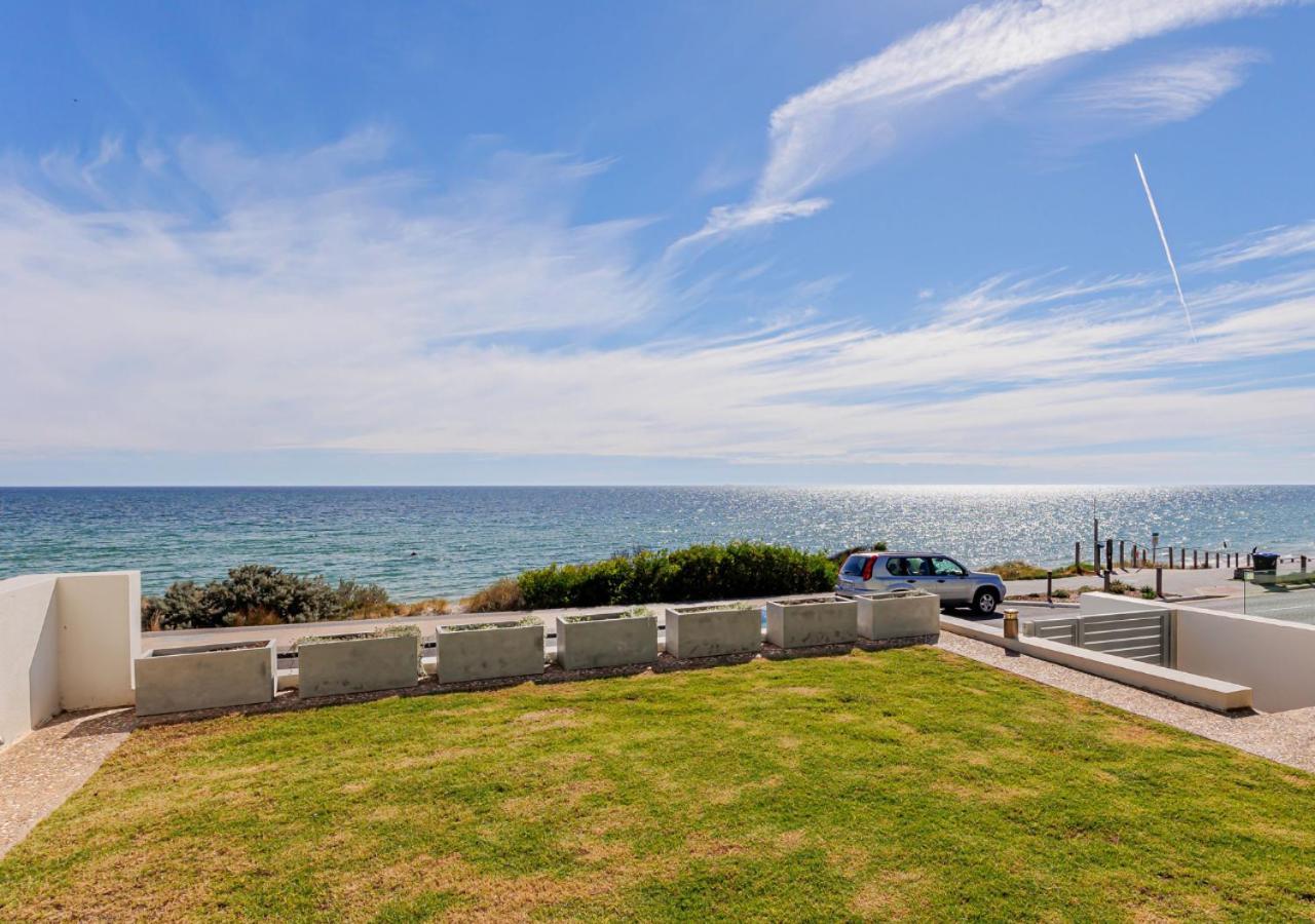 Henley Beachfront Luxury Home with Private Pool SPA And Sauna — 4-Star Luxury Hotel in Henley Beach, Australia