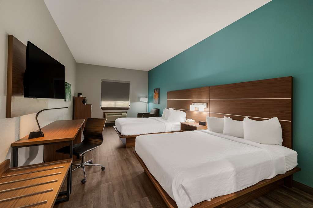 Best Western Bowie Inn & Suites - photo 13