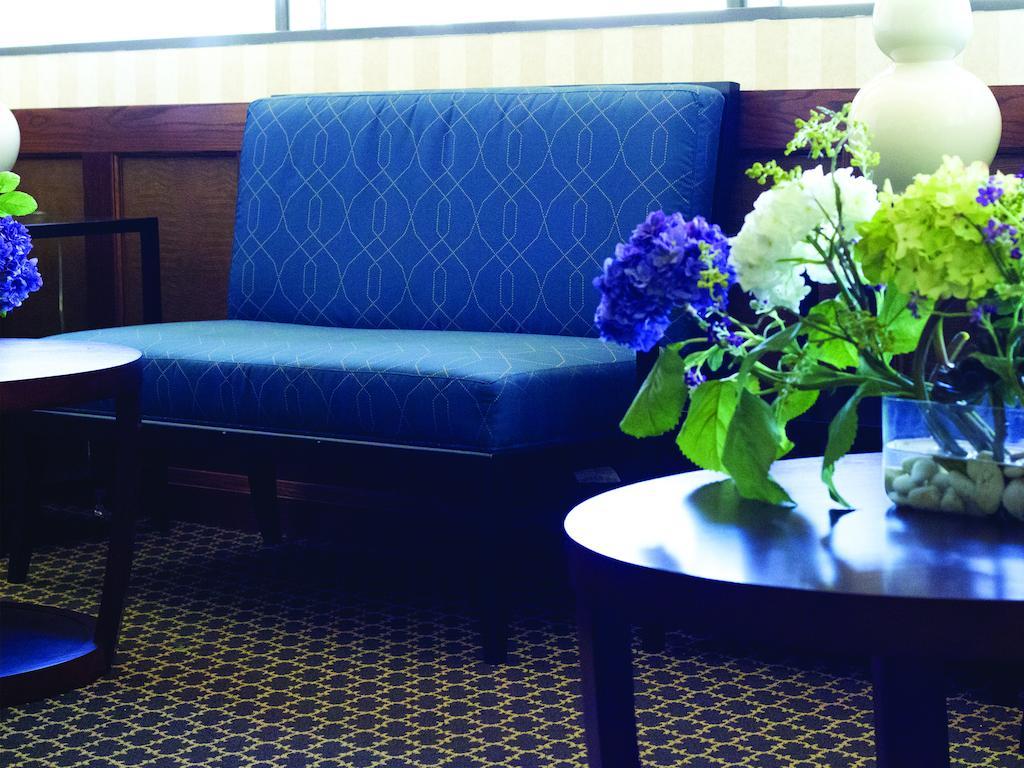 University Inn - photo 2