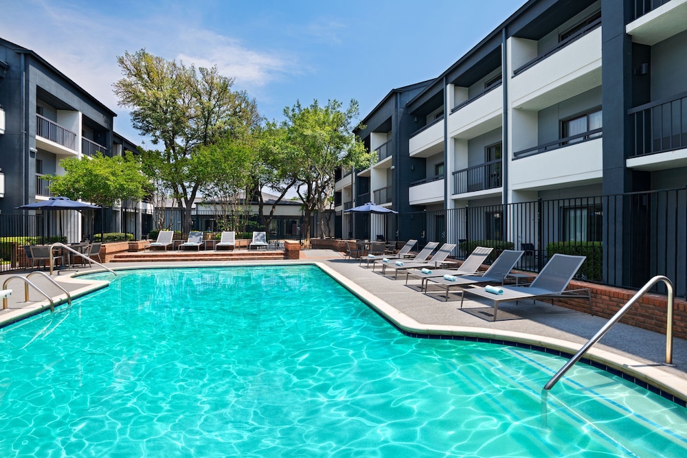 Courtyard by Marriott Dallas Richardson at Spring Valley - photo 17
