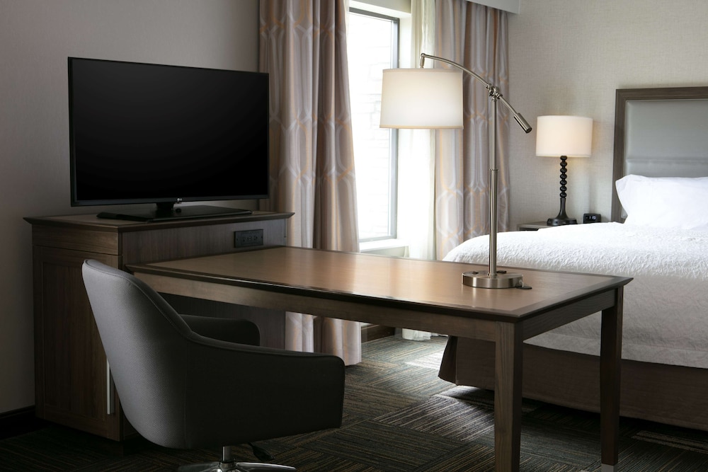 Hampton Inn & Suites Hudson - photo 21