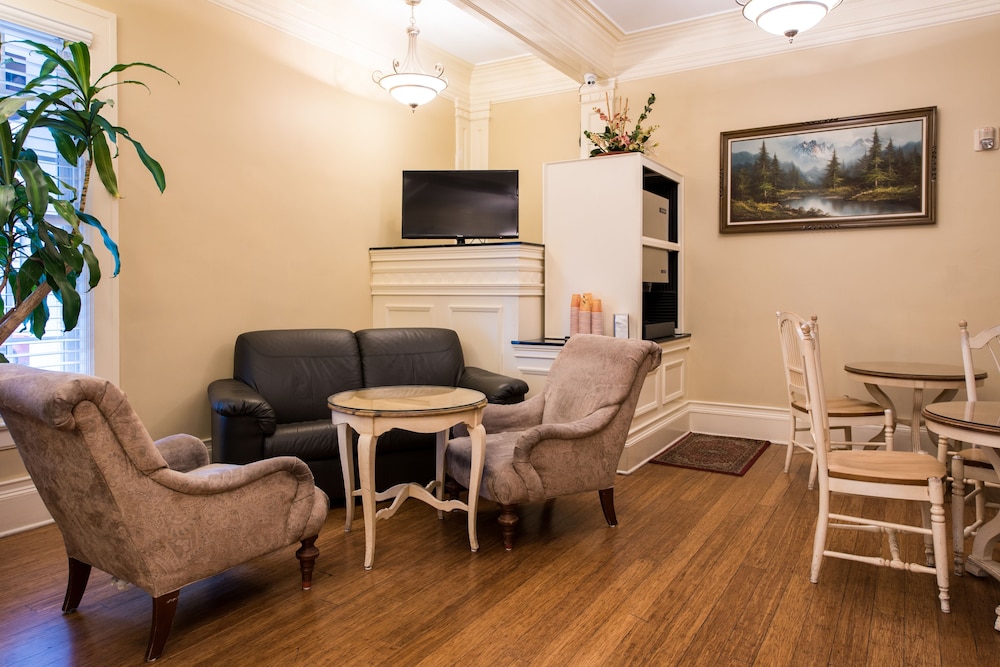 Grant Hotel - photo 5