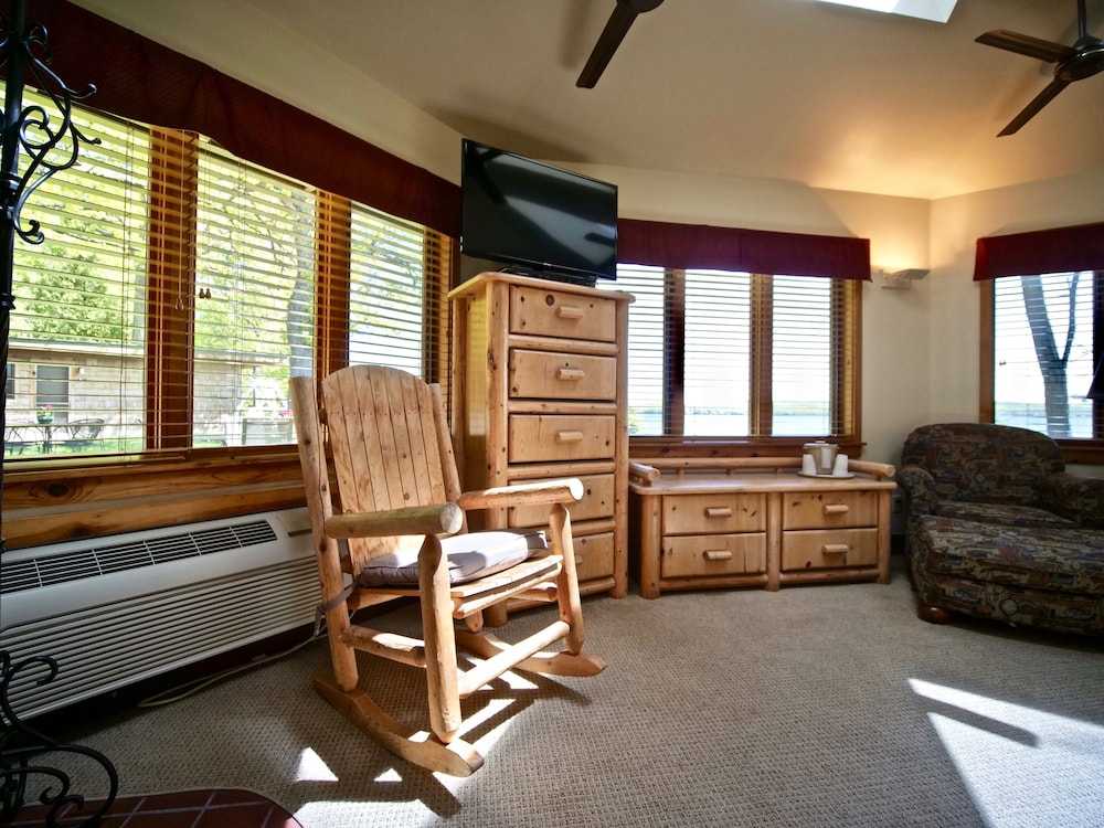 Whaleback Inn - photo 7