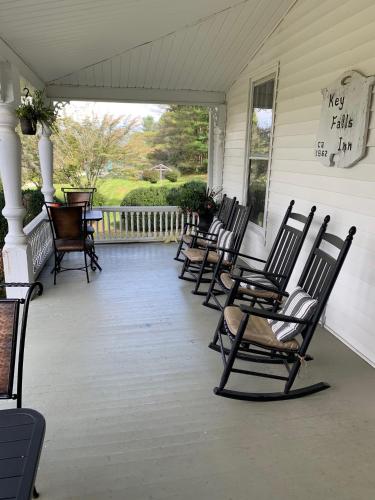 Key Falls Inn - photo 9