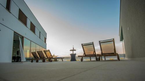 A modern villa in Zmijavci with a gym tennis and basketball court — 4-Star Luxury Hotel in Zmijavci, Croatia