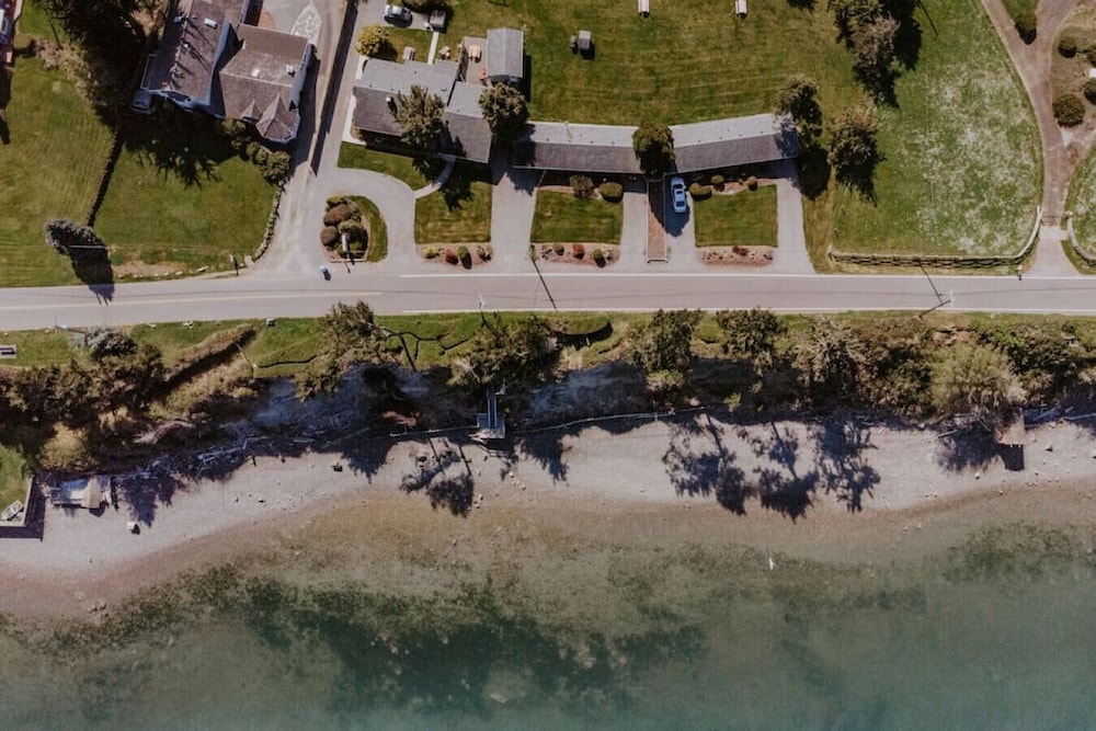Dungeness Bay Cottages - photo 45