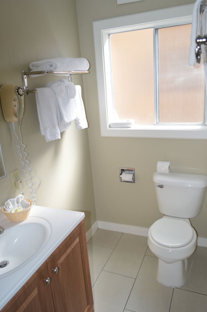 Travelodge by Wyndham Fort Bragg - photo 63