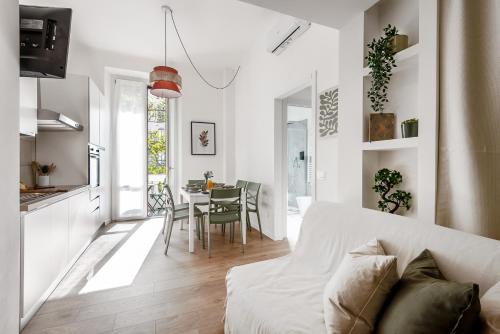 StayEasy Sardegna 2bedrooms 2baths City center — 4-Star Luxury Hotel in Milan, Italy