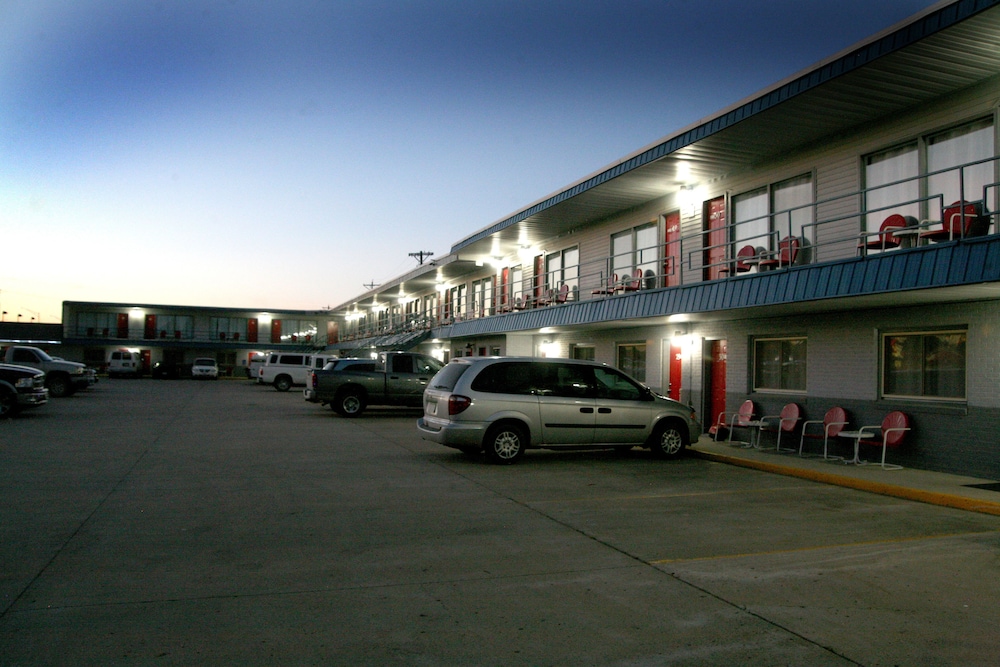 South T Motel - photo 64
