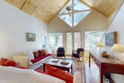 Colorado East 735 Idlewood East — Telluride
