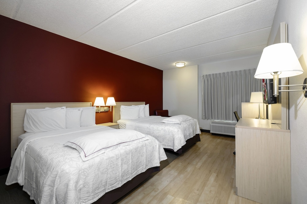 Red Roof Inn PLUS Gainesville - photo 33