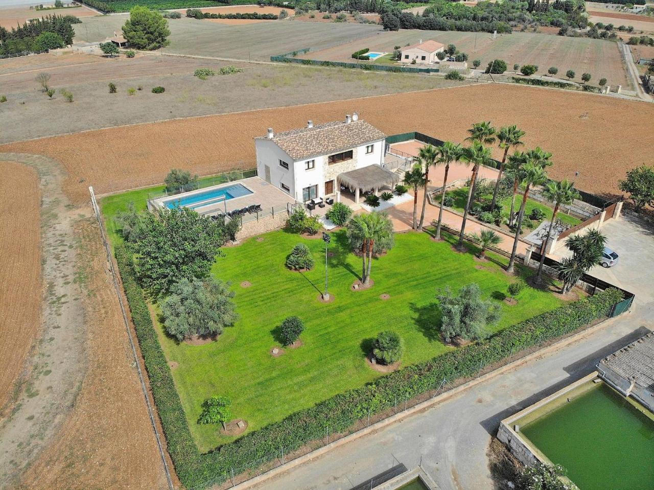 024 Villa Sastre Vt1017 by Mallorca Charme — 4-Star Luxury Hotel in Muro, Spain