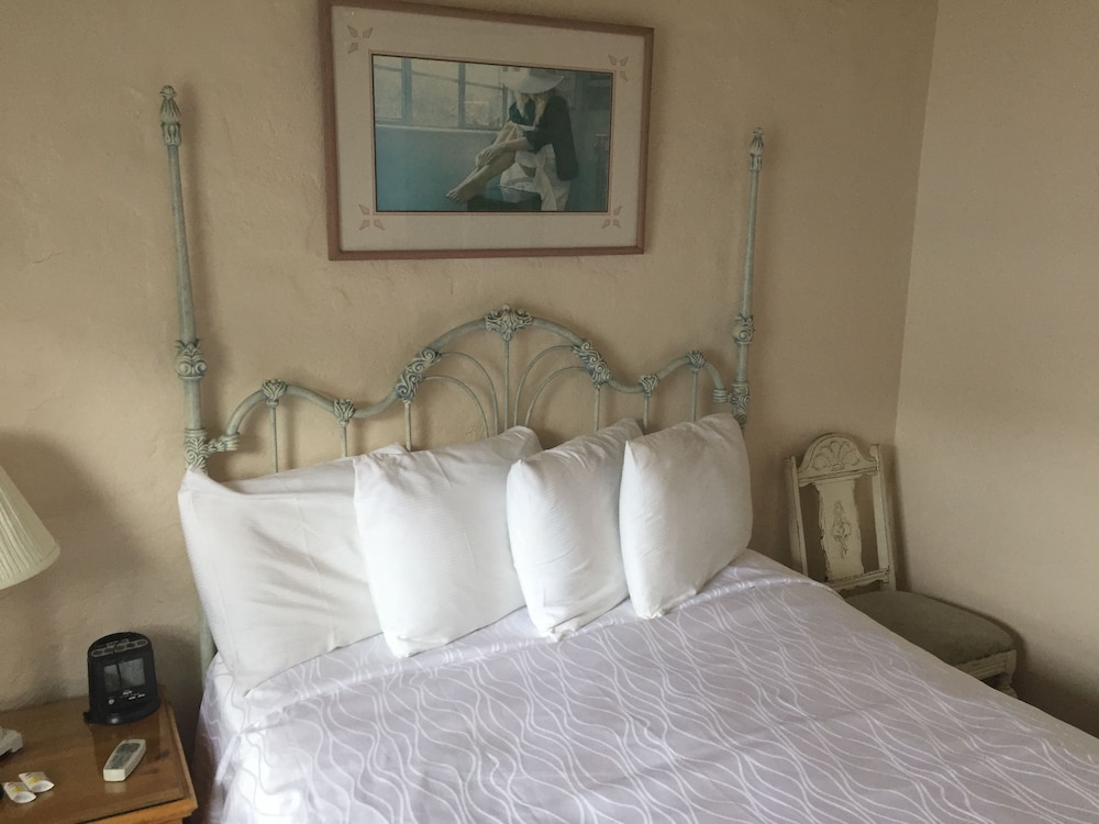 Seacrest Inn - photo 8