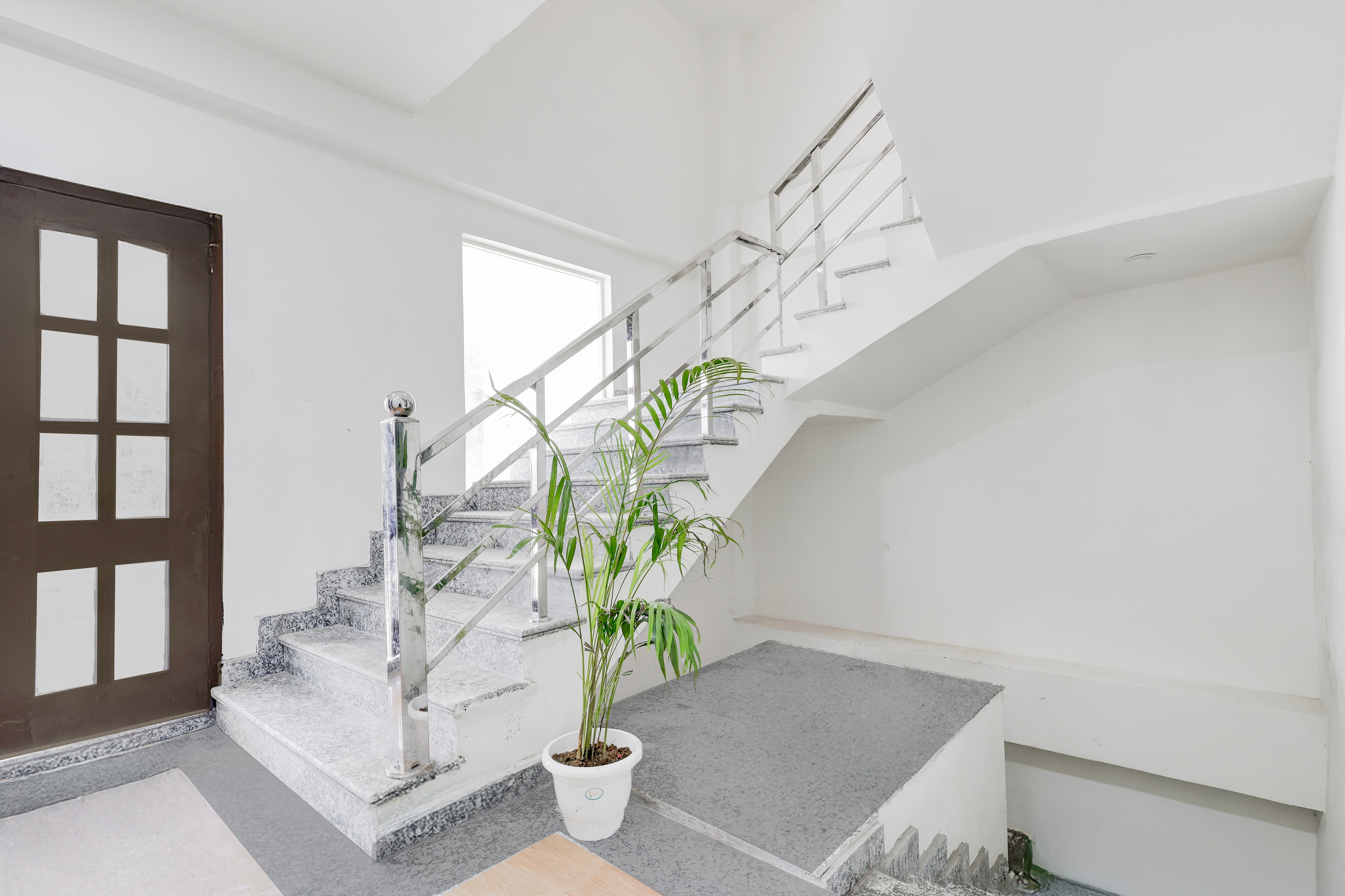 Collection O Sector 62 Faridabad in Faridabad, India