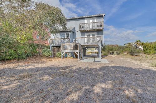 Saltwater Gospel by Oak Island Accommodations - photo 49