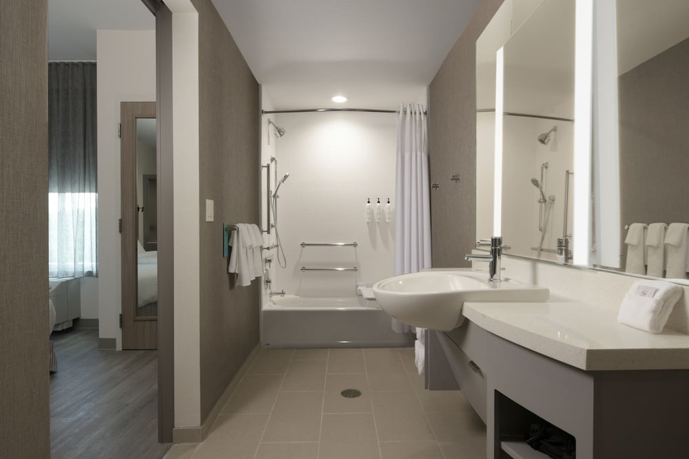 SpringHill Suites by Marriott Lindale Tyler - photo 16