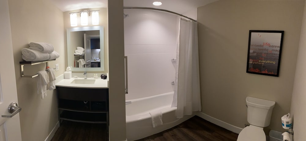 TownePlace Suites Columbia West Lexington - photo 45