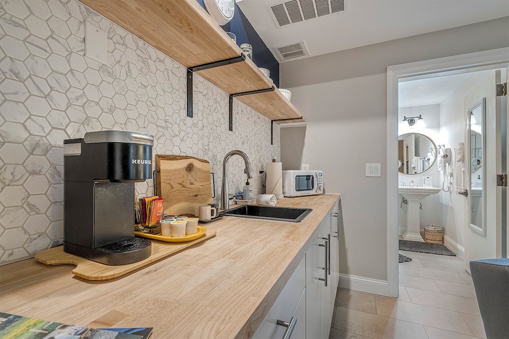 The Orenco Station Hotel - photo 57
