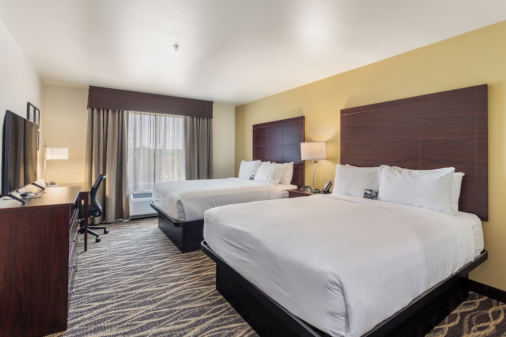 Cobblestone Hotel & Suites De Pere Green Bay - photo 27