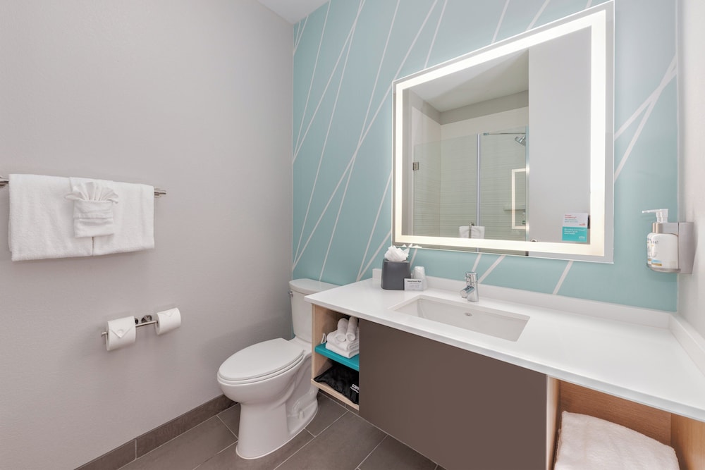 avid hotel Austin NW Lakeline by IHG - photo 30