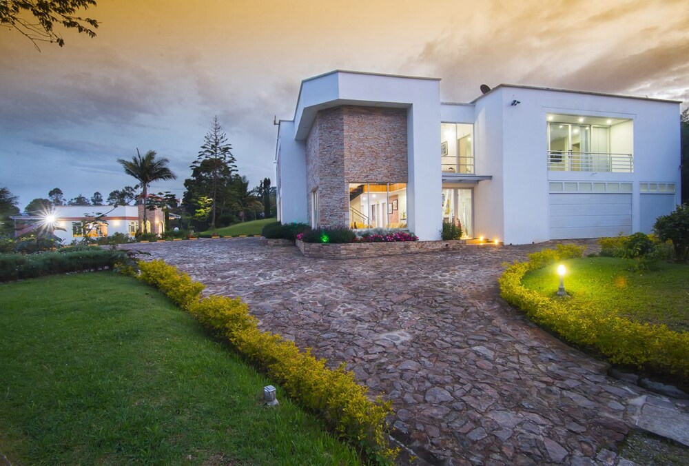 Hevilat — hotel in Carmen De Viboral