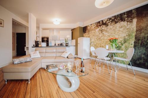 Panorama Gór Premium Luxe Suite z widokiem na góry — 4-Star Luxury Hotel in Szklarska Poreba, Poland