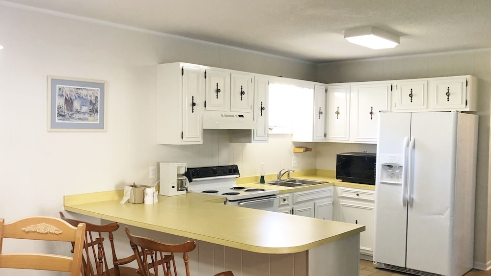 Meadowlark Motel with Restaurant & Bar - photo 30