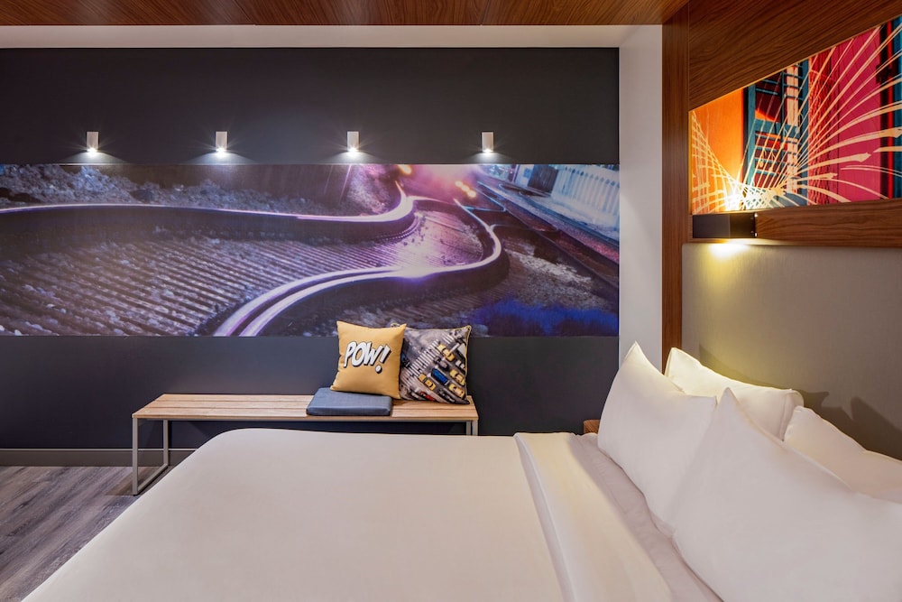 Aloft New Orleans Downtown - photo 7
