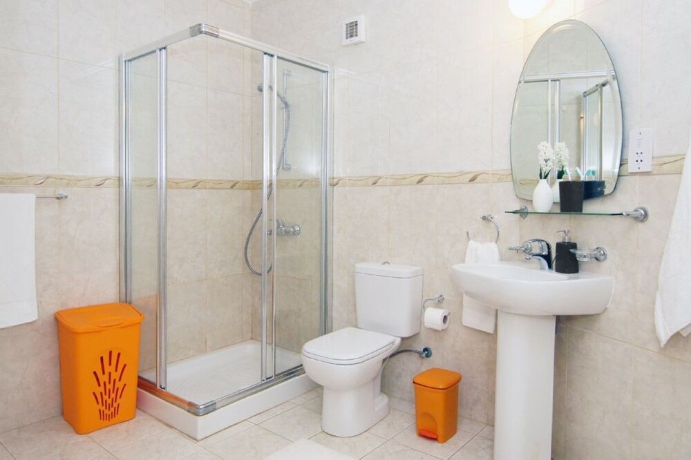 Bay View Apartment