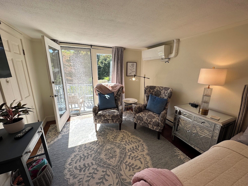 Inn at Perkins Cove - photo 36