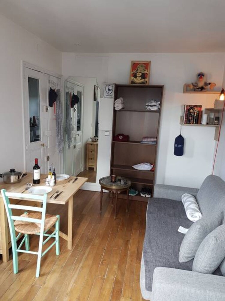 Cosy Studio in Paris — 5-Star Luxury Hotel in Paris, France