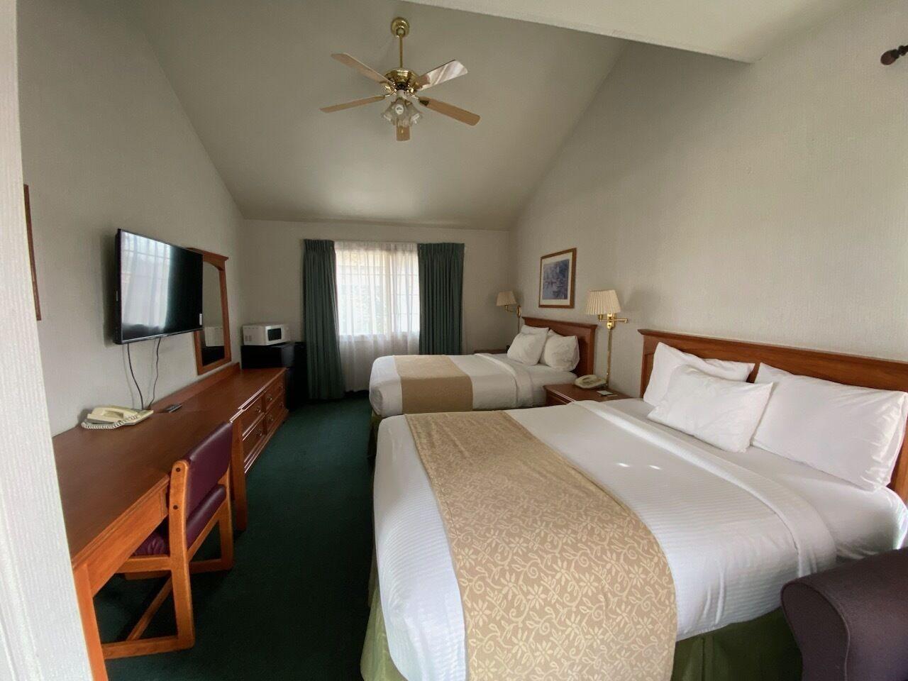 Garden Inn and Suites Fresno - photo 8