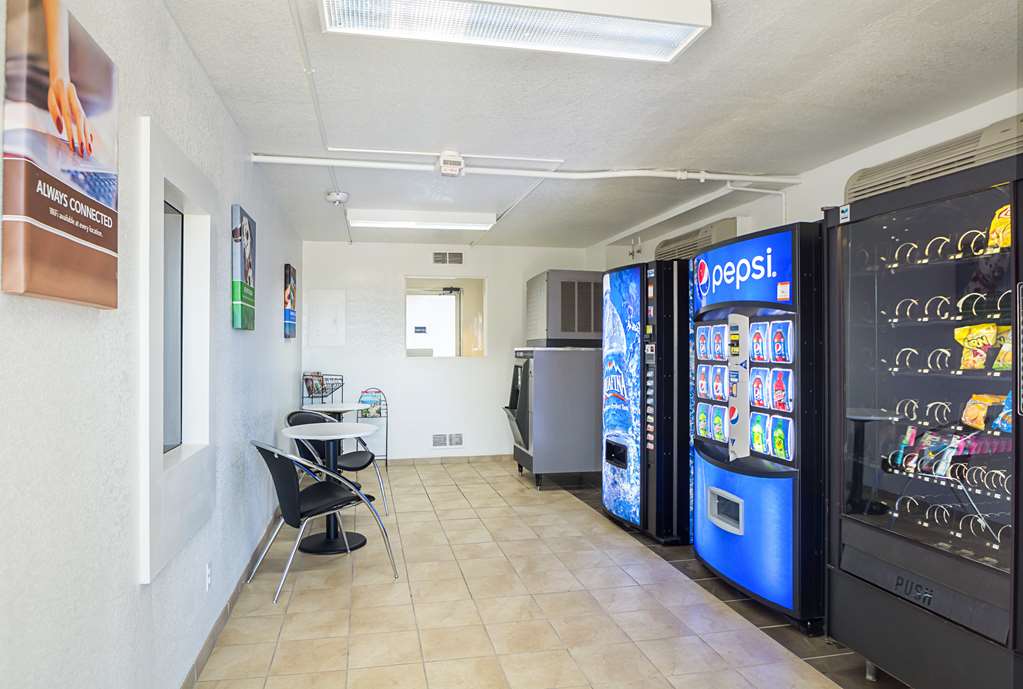 Motel 6 Pueblo CO I 25 - photo 35