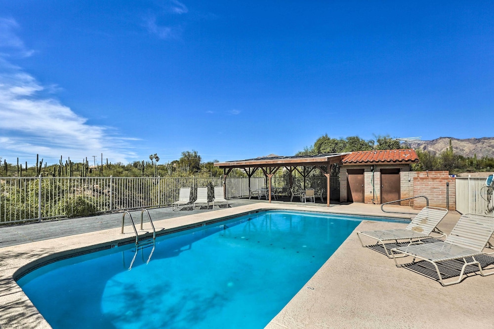 Beautiful Saguaro Vista with Mountain Views — 4-Star Luxury Hotel in Tucson, United States