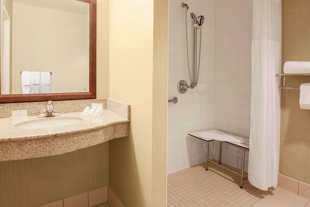 Hilton Garden Inn Chicago Midway Airport - photo 16