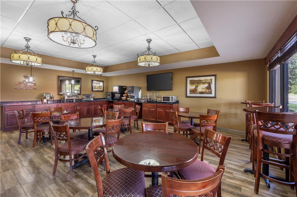 Best Western North Edge Inn - photo 7