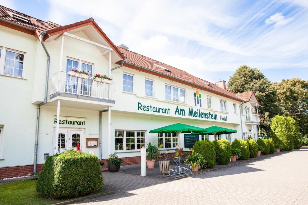Hotel Am Meilenstein — Jerichow