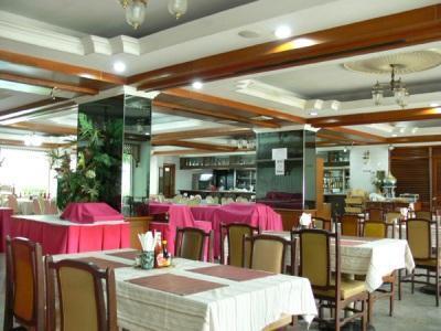 Prince Hotel — hotel in Ratchathewi