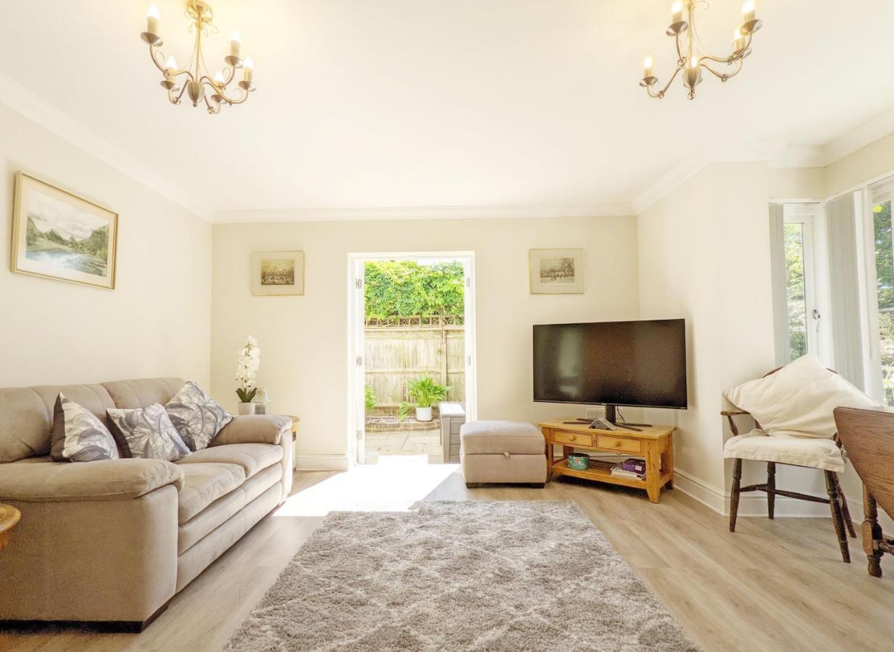 Pears Grove Southbourne — Emsworth