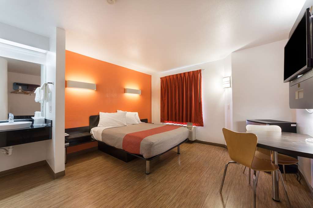 Motel 6 Dallas TX Northeast - photo 12