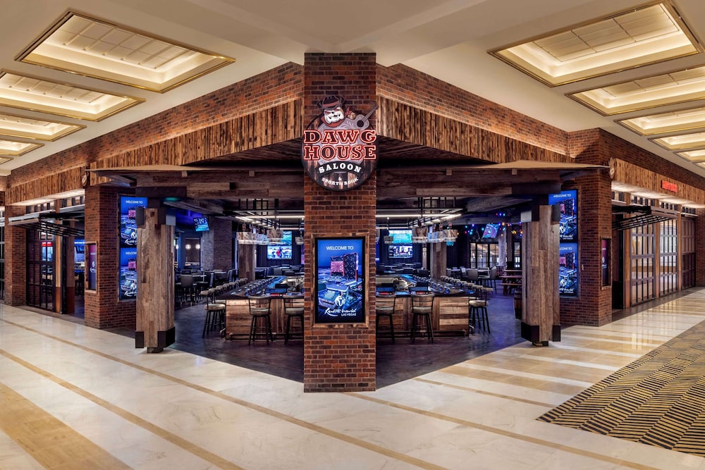 Las Vegas Hilton at Resorts World - photo 72