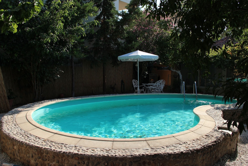 Seafalios Villa — 4-Star Luxury Hotel in Chania, Greece