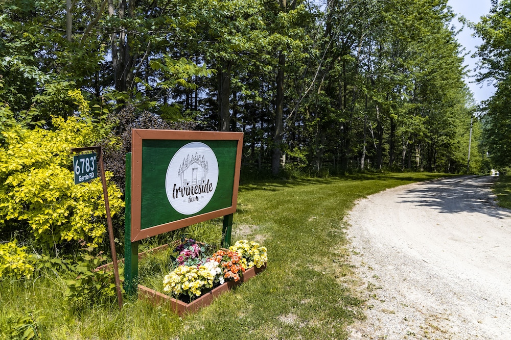 Irvineside Farm in Kitchener, Canada