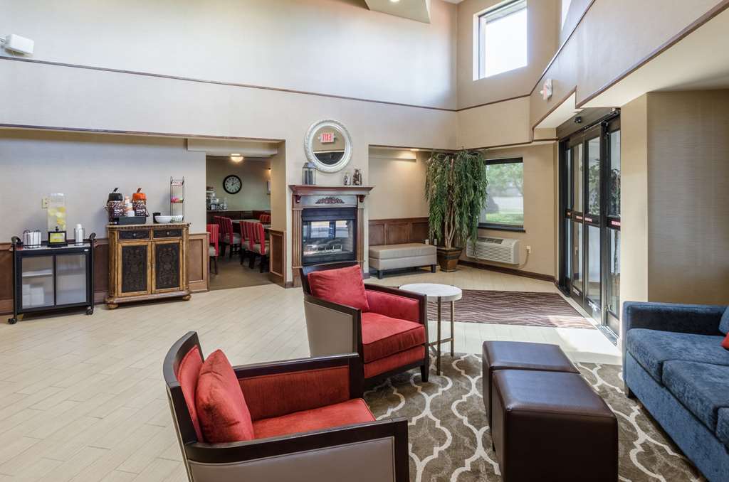 Comfort Inn & Suites West Springfield - photo 5