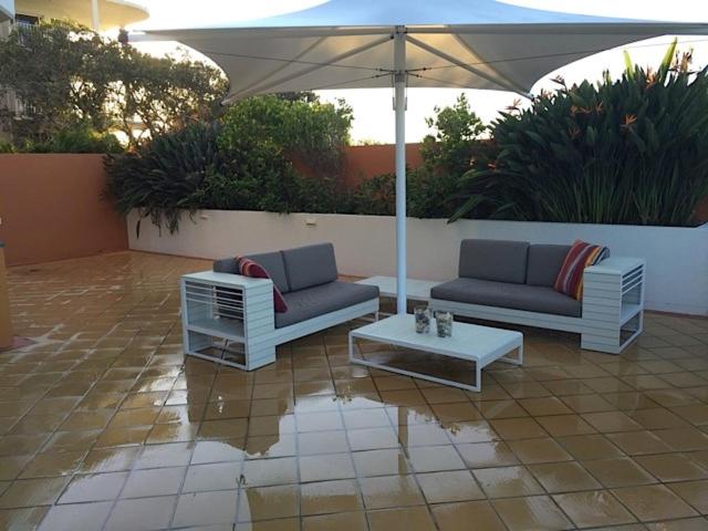 Santorini Twin Waters