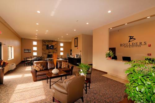 Boulders Inn & Suites Oak Ridge