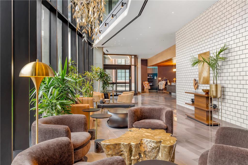 Cambria Hotel Boston Downtown Seaport - photo 65