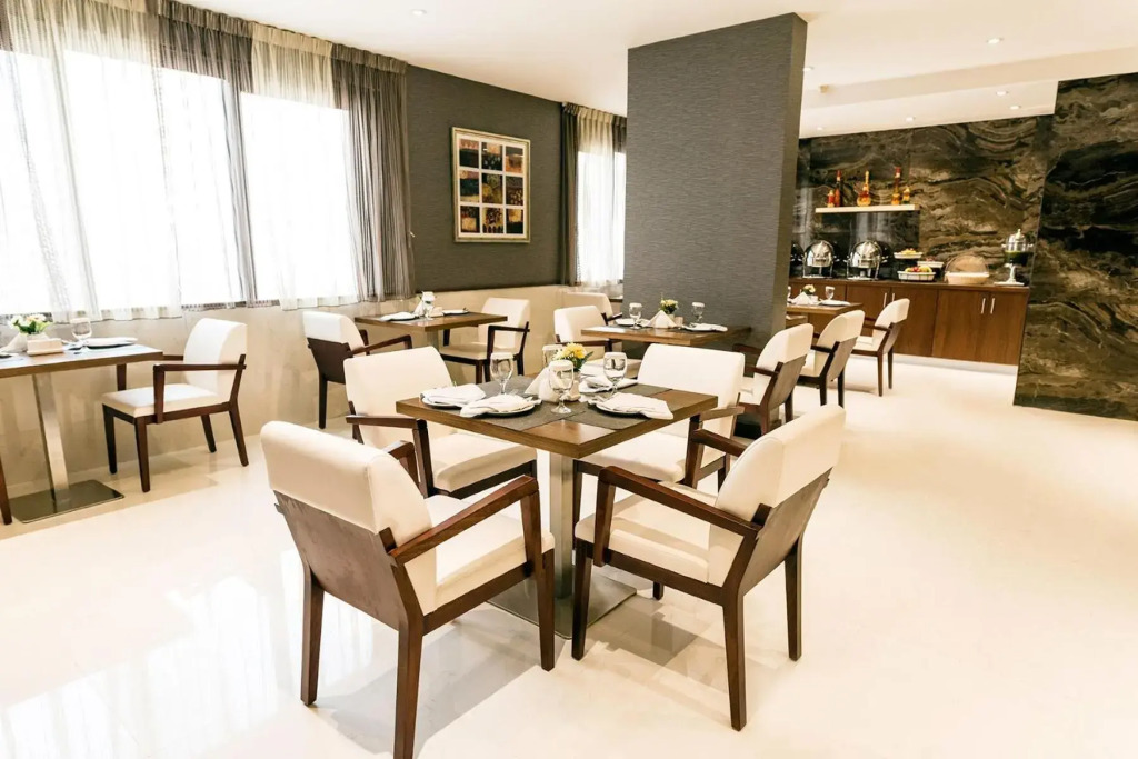 Emirates Hotel By OYO — 5-Star Luxury Hotel in Dubai, United Arab Emirates