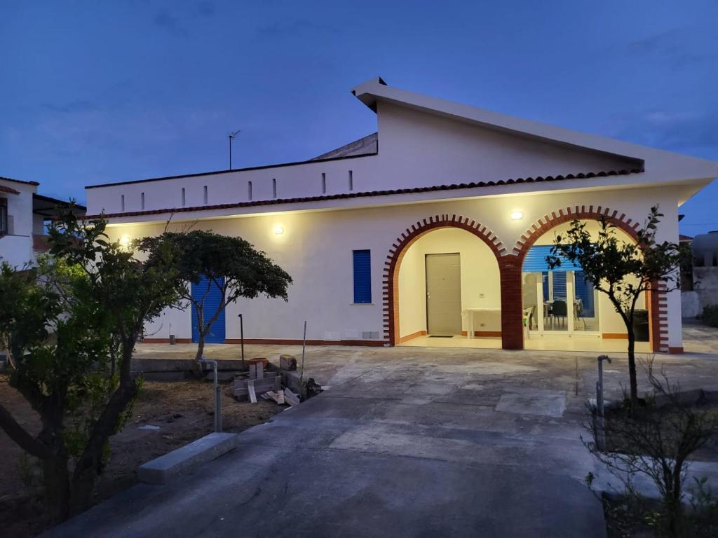 Treci2023 — hotel in Carlentini
