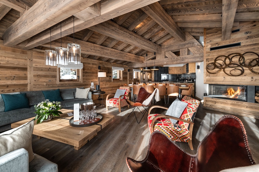 Alaska Lodge by Alpine resorts — 4-Star Luxury Hotel in Val-D'isere, France